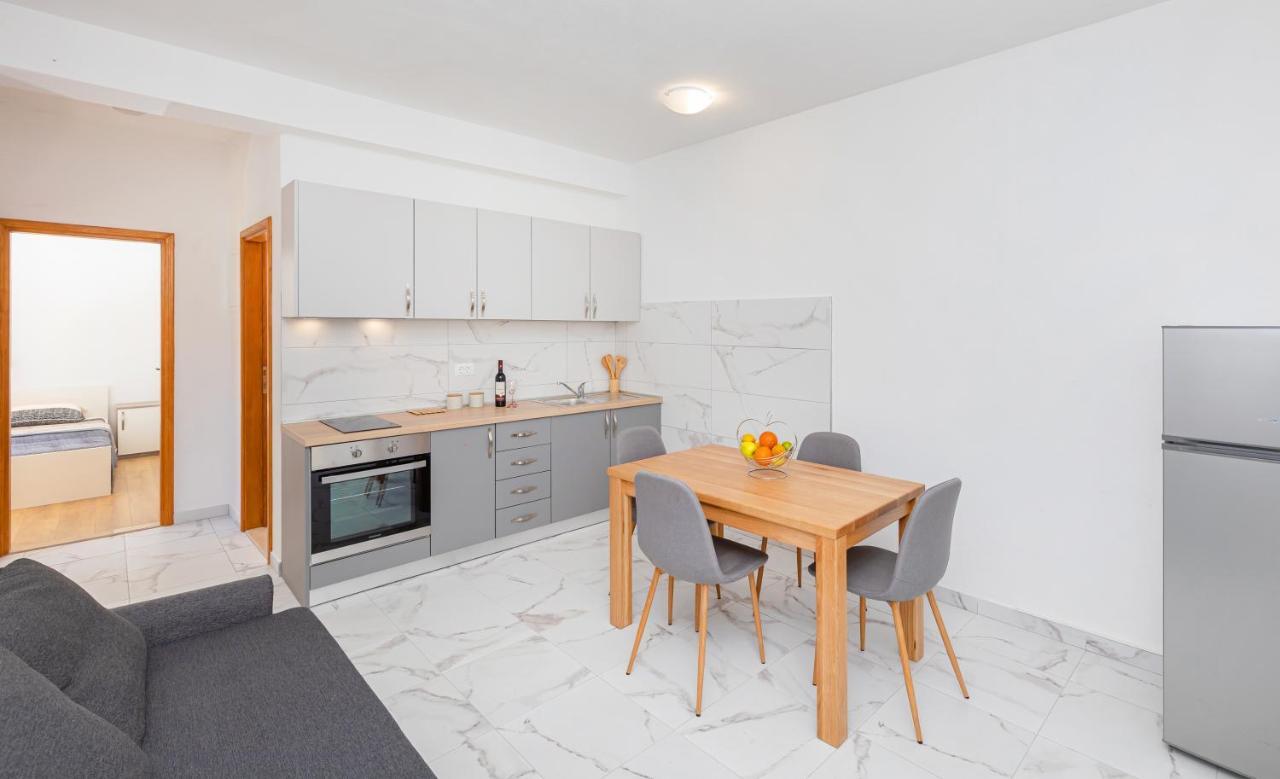 Olive Tree Apartment 1 Prijevor Ngoại thất bức ảnh