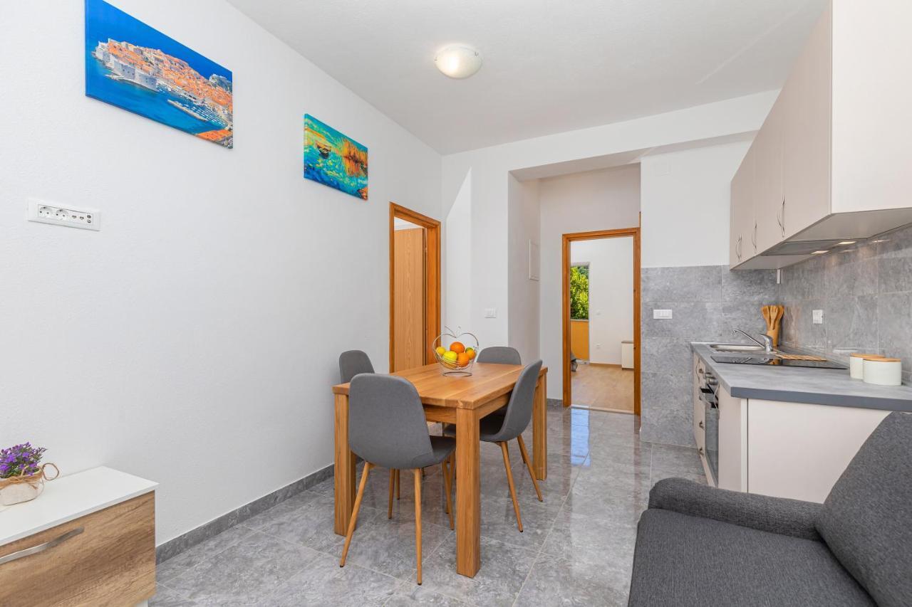 Olive Tree Apartment 1 Prijevor Ngoại thất bức ảnh