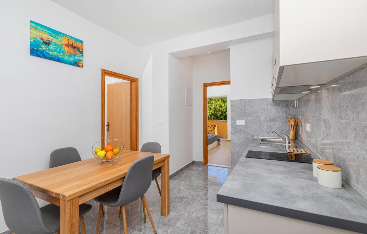 Olive Tree Apartment 1 Prijevor Ngoại thất bức ảnh